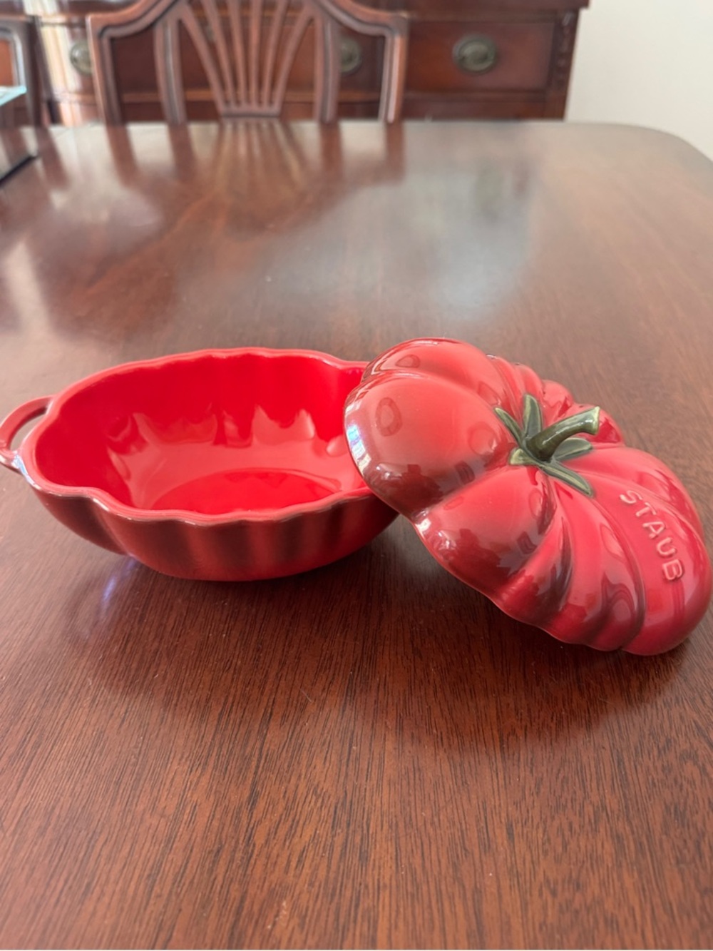 Staub Red Tomato Mini Cocotte with Green Stem #1 - Picture 3 of 4